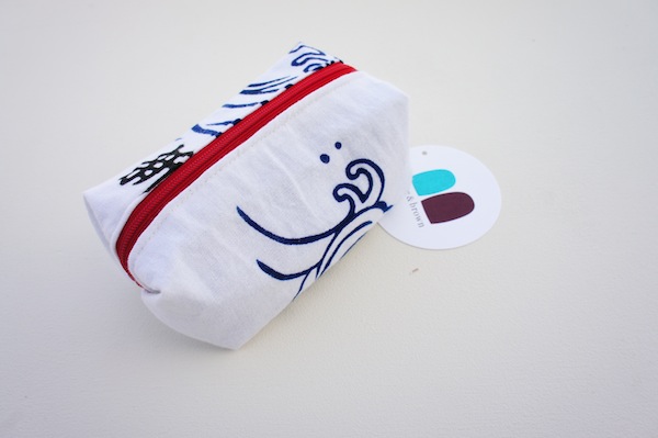 pouch2